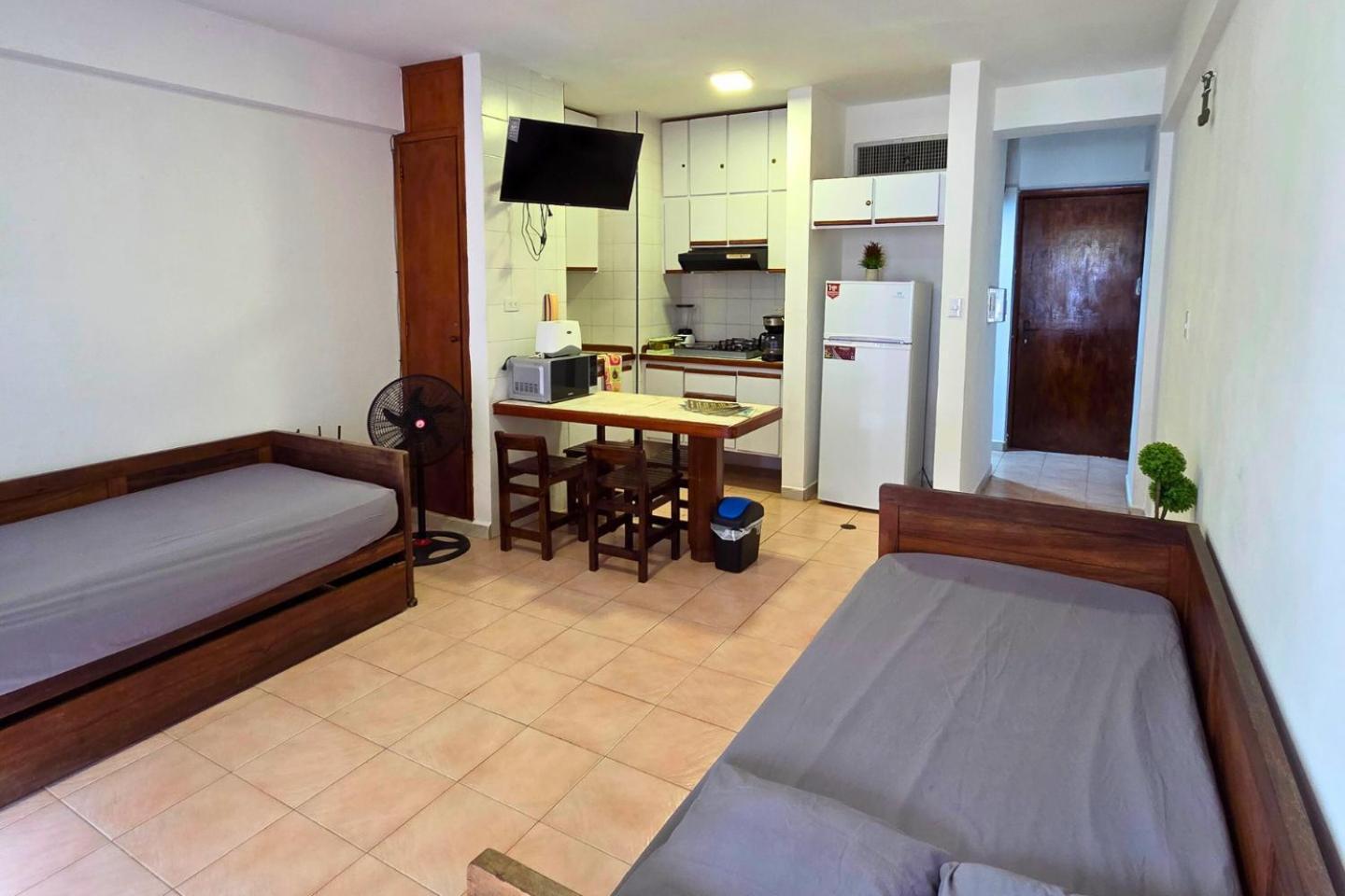 Tucacas, Frente Al Mar, Balcon, Piscina Y Playa Privada Apartman Kültér fotó